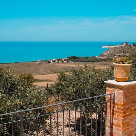 モンタッレグロ Il Casale Di Bovo Marinaヴィラ エクステリア 写真