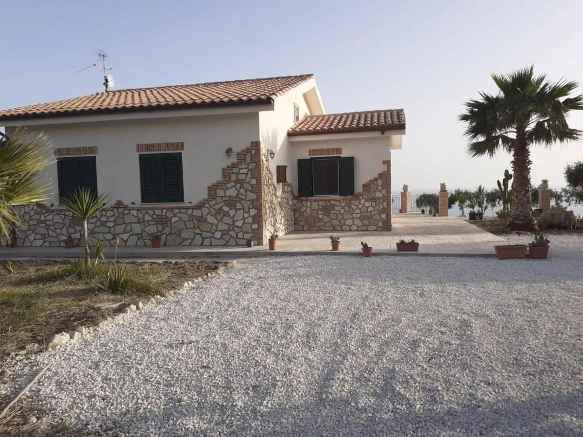 モンタッレグロ Il Casale Di Bovo Marinaヴィラ エクステリア 写真