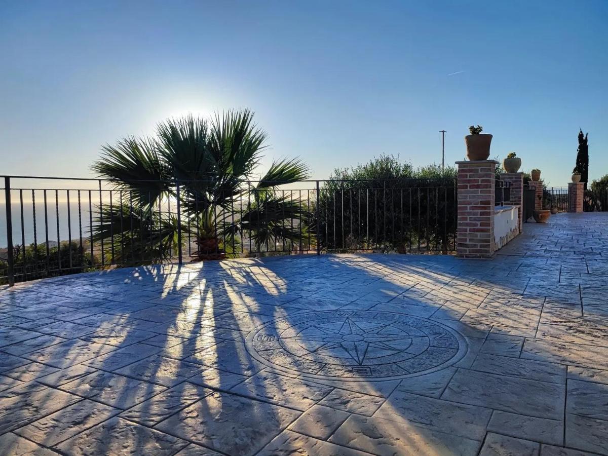 モンタッレグロ Il Casale Di Bovo Marinaヴィラ エクステリア 写真