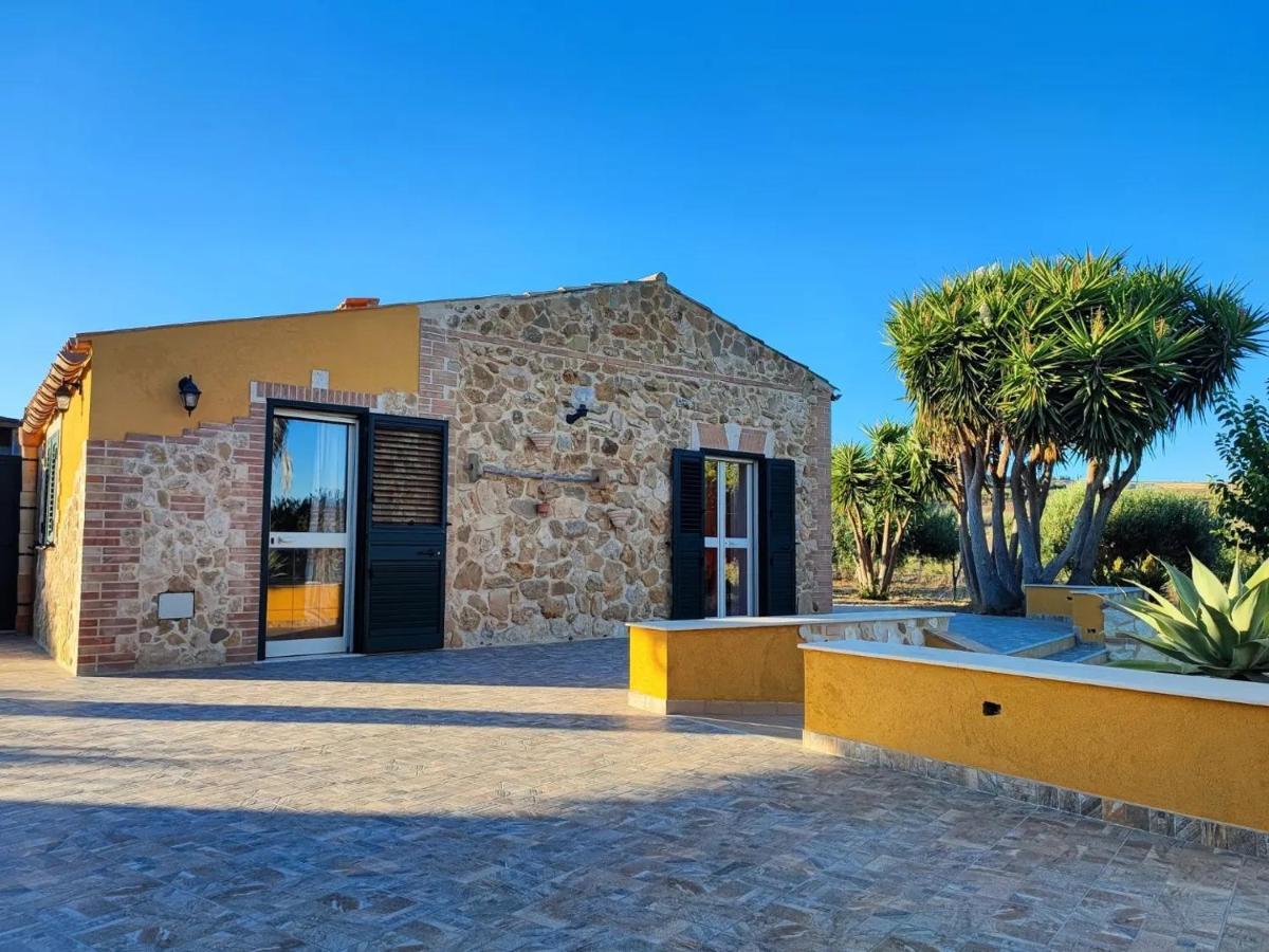 モンタッレグロ Il Casale Di Bovo Marinaヴィラ エクステリア 写真