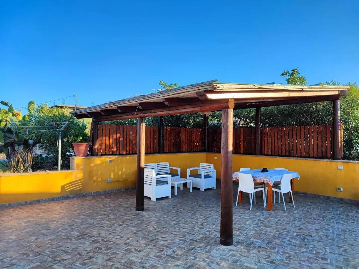 モンタッレグロ Il Casale Di Bovo Marinaヴィラ エクステリア 写真
